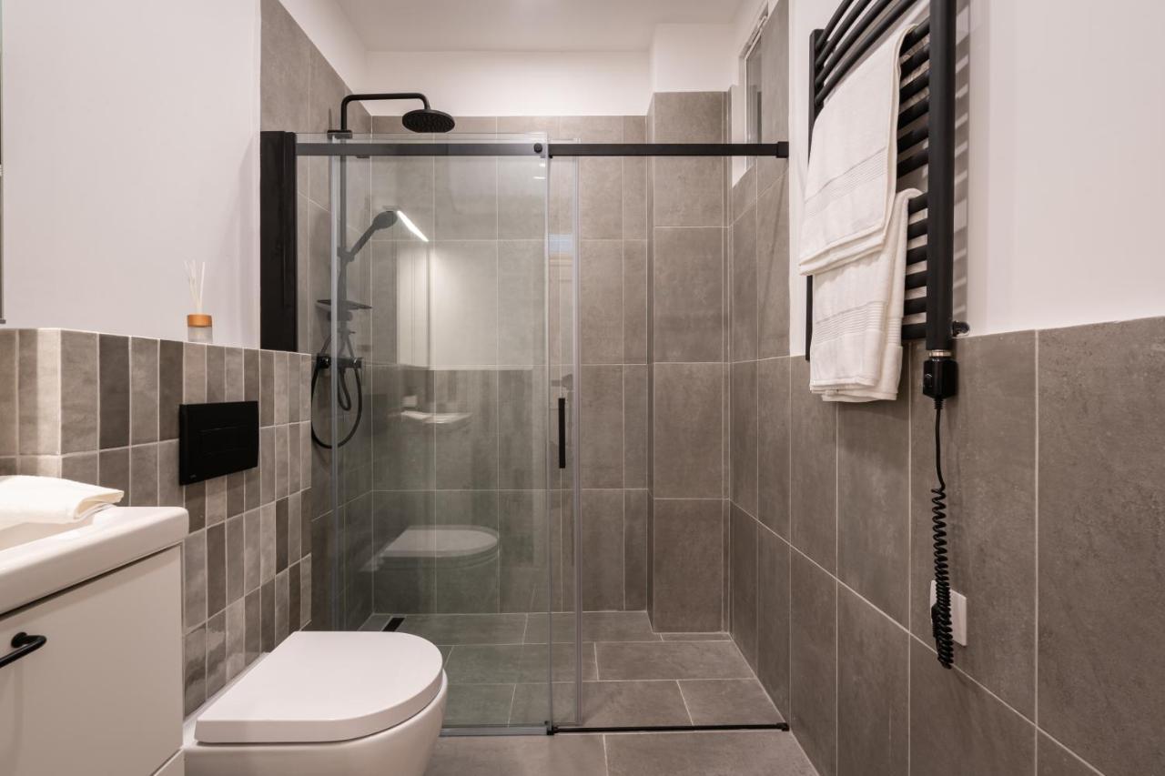 K10 - Kazinczy Street Heritage Suite - Best Location By Bqa Budapest Exterior photo